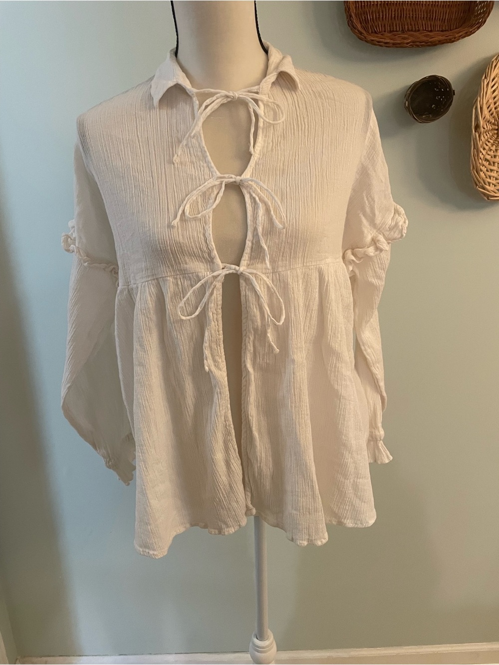 Urban Outfitters Cream Tie-Front Gauze Peasant Blouse